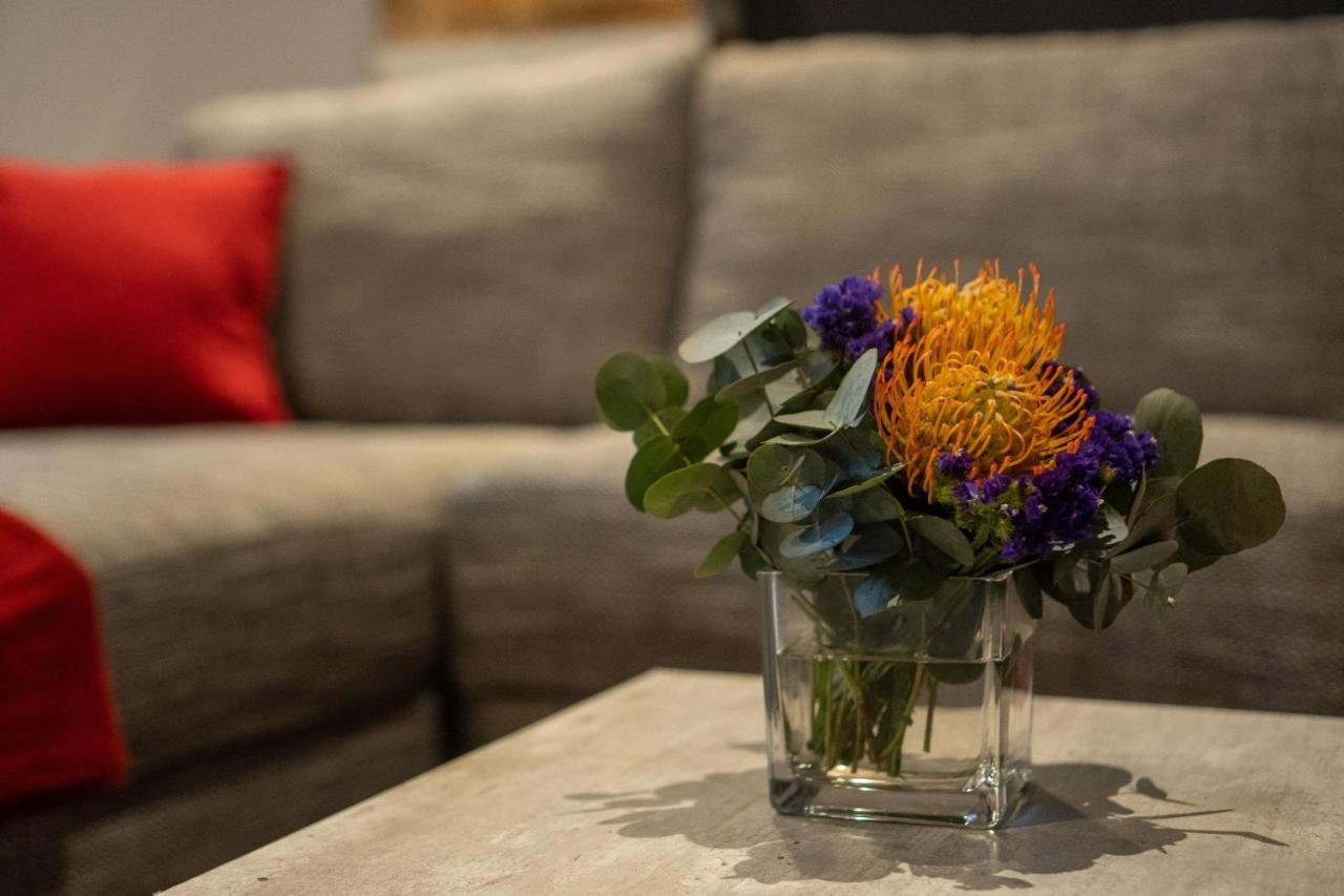 Lilian Lofts Hotel & Spa Johannesburg Esterno foto